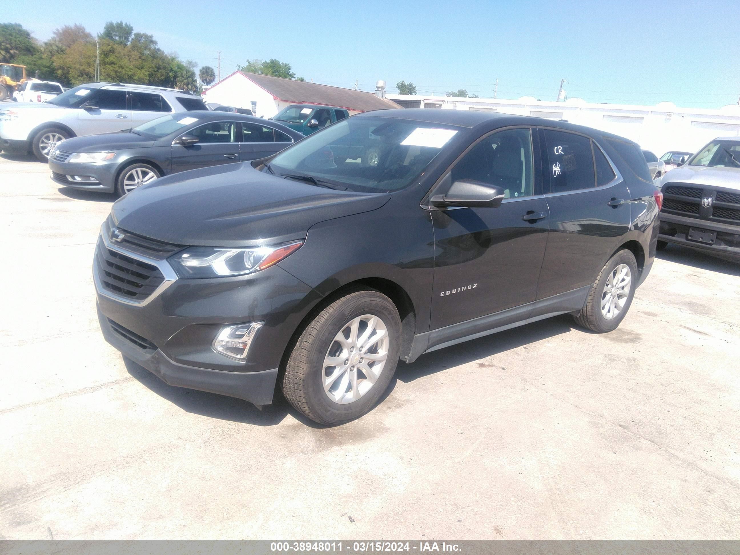 Photo 1 VIN: 2GNAXKEV4K6100233 - CHEVROLET EQUINOX 