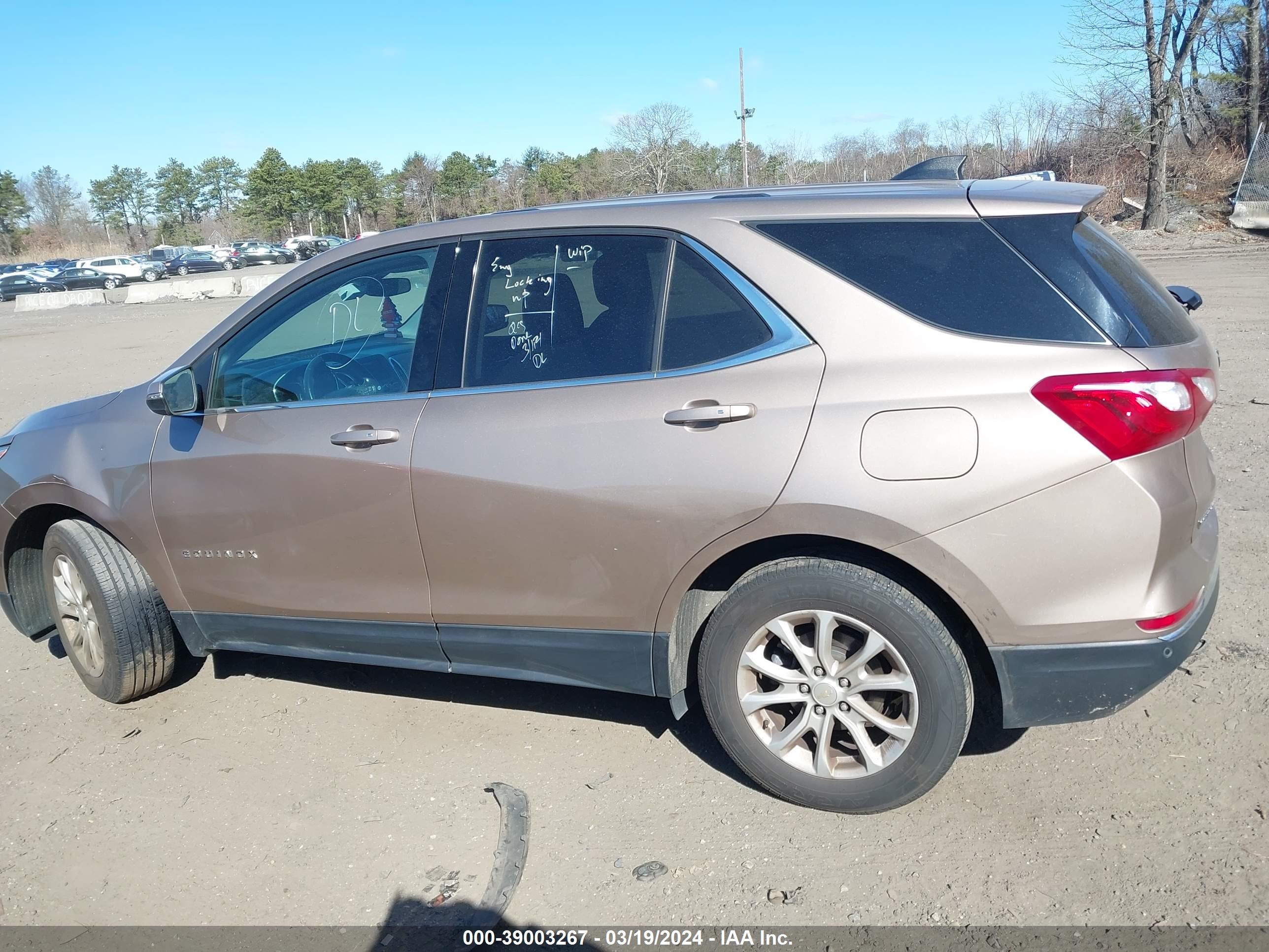 Photo 13 VIN: 2GNAXKEV4K6207170 - CHEVROLET EQUINOX 