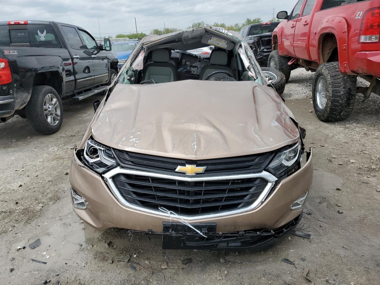 Photo 4 VIN: 2GNAXKEV4K6262881 - CHEVROLET EQUINOX 