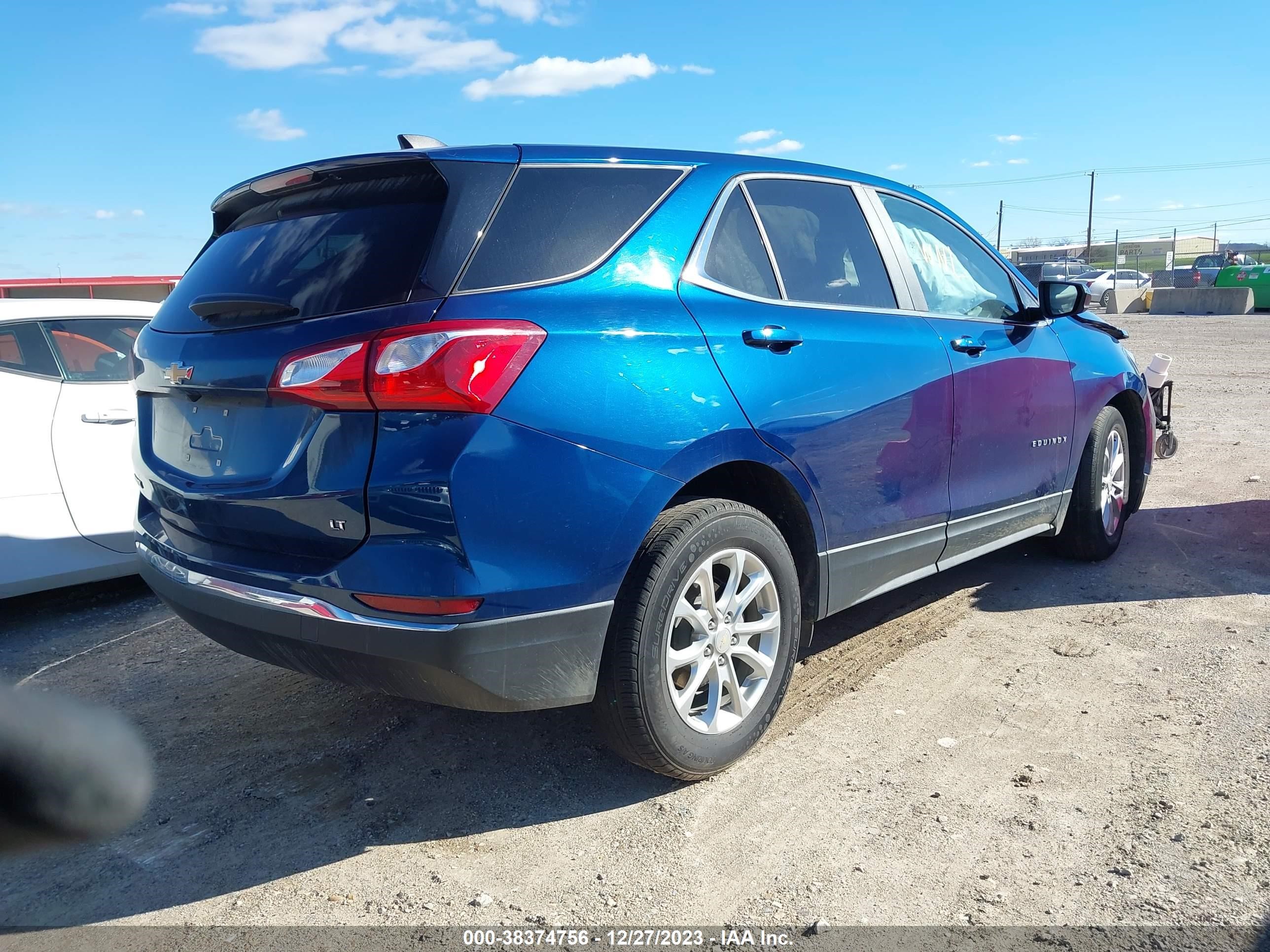 Photo 3 VIN: 2GNAXKEV5M6100325 - CHEVROLET EQUINOX 