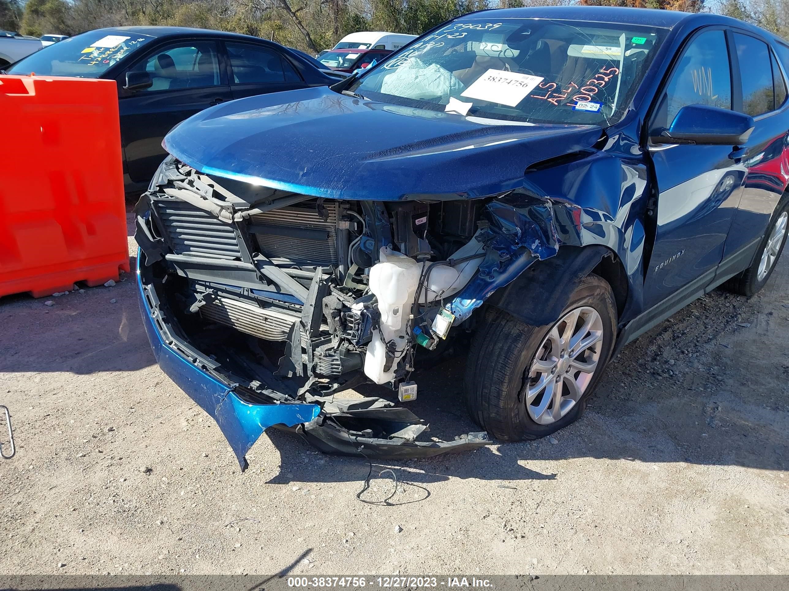 Photo 5 VIN: 2GNAXKEV5M6100325 - CHEVROLET EQUINOX 