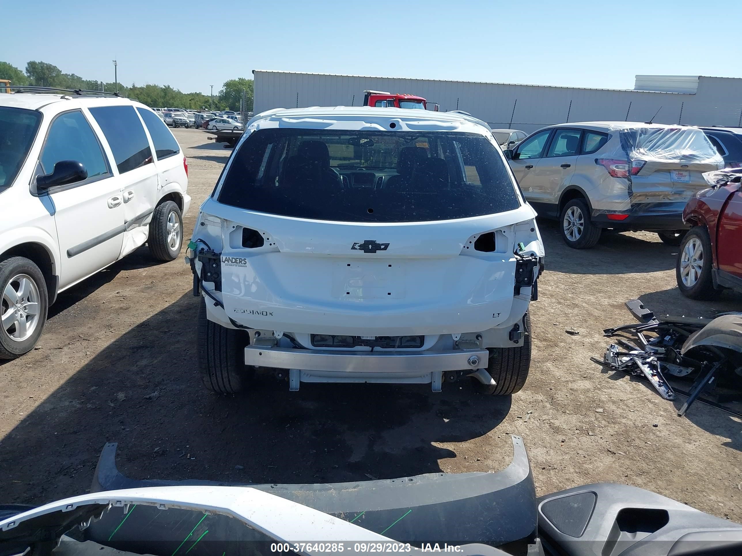 Photo 16 VIN: 2GNAXKEV5M6119134 - CHEVROLET EQUINOX 