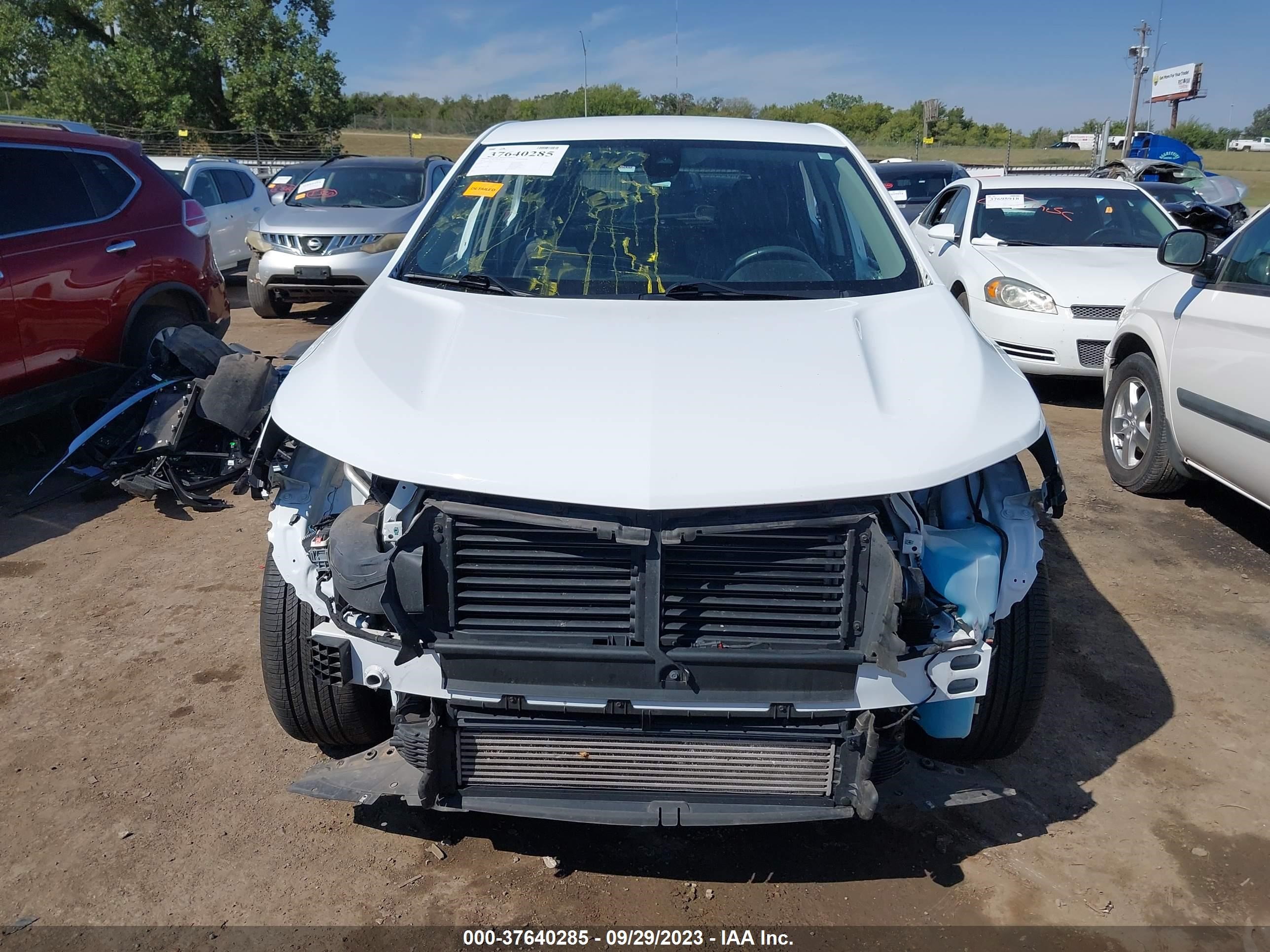 Photo 5 VIN: 2GNAXKEV5M6119134 - CHEVROLET EQUINOX 