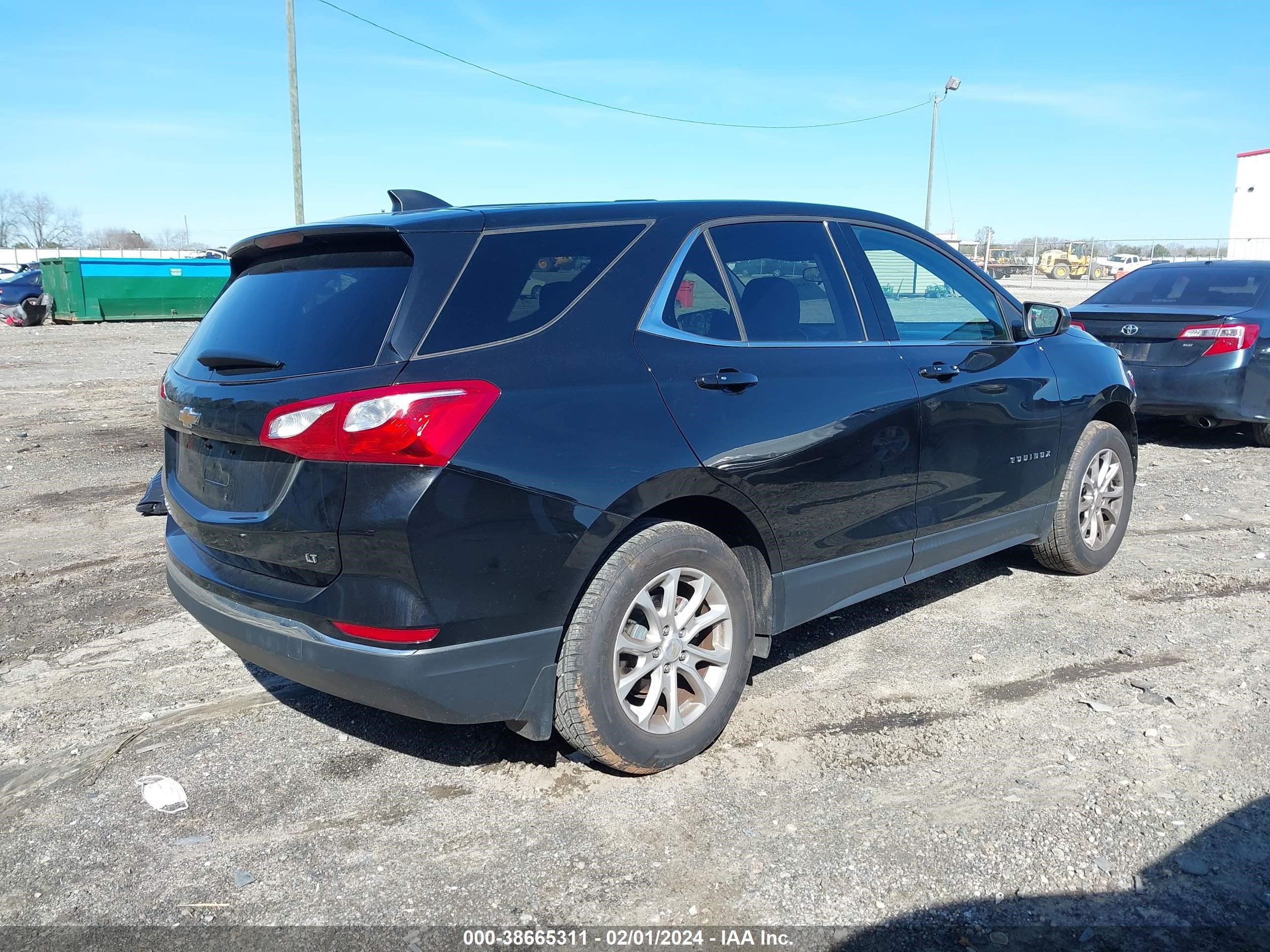 Photo 3 VIN: 2GNAXKEV6K6112237 - CHEVROLET EQUINOX 