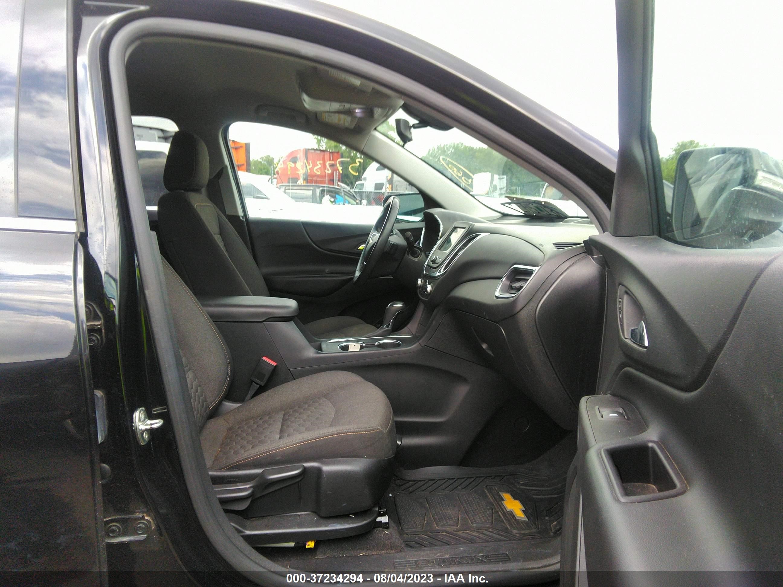 Photo 4 VIN: 2GNAXKEV9K6208220 - CHEVROLET EQUINOX 