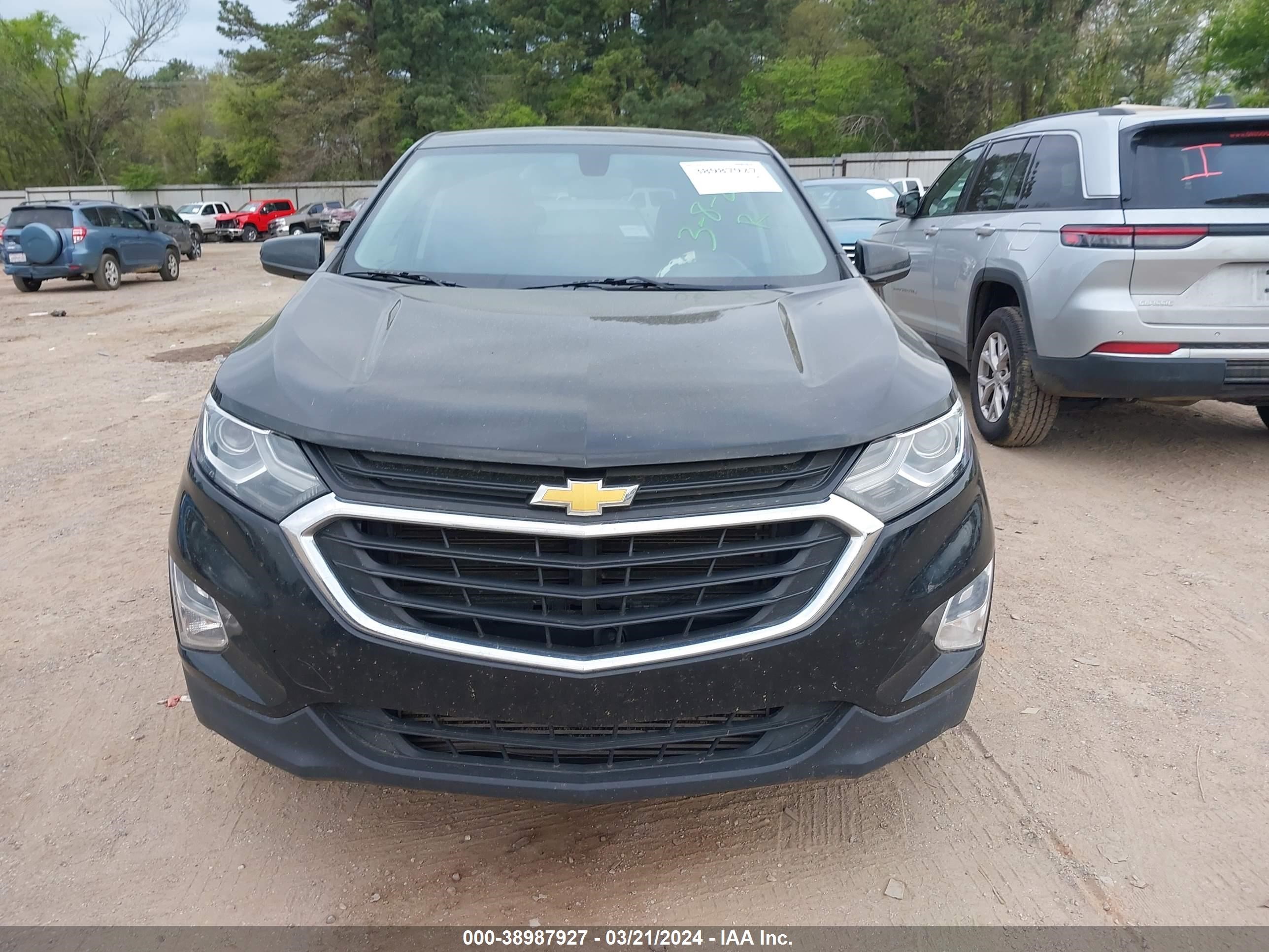 Photo 11 VIN: 2GNAXKEVXK6260990 - CHEVROLET EQUINOX 