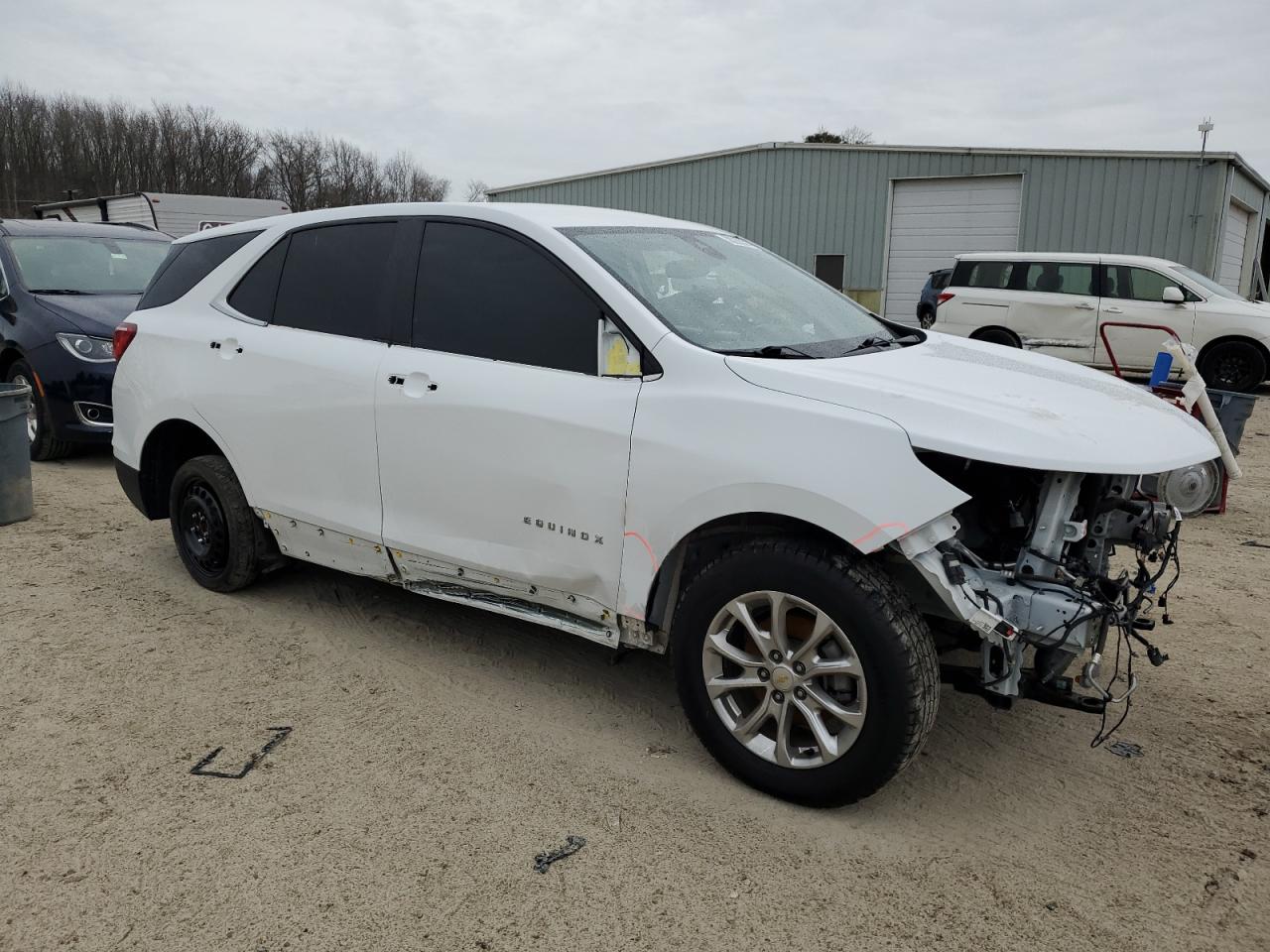 Photo 3 VIN: 2GNAXKEVXM6127746 - CHEVROLET EQUINOX 