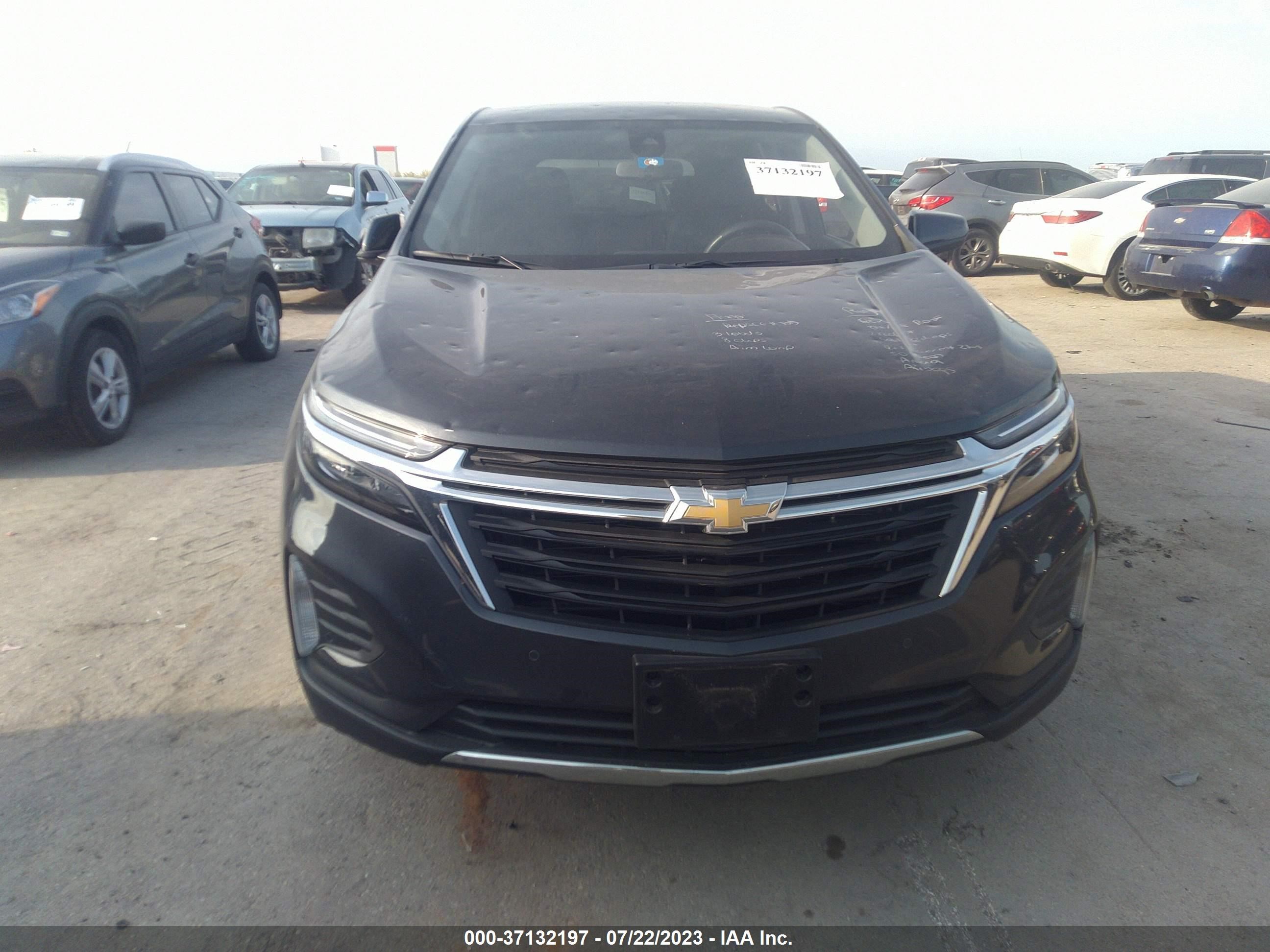 Photo 11 VIN: 2GNAXKEVXN6132883 - CHEVROLET EQUINOX 