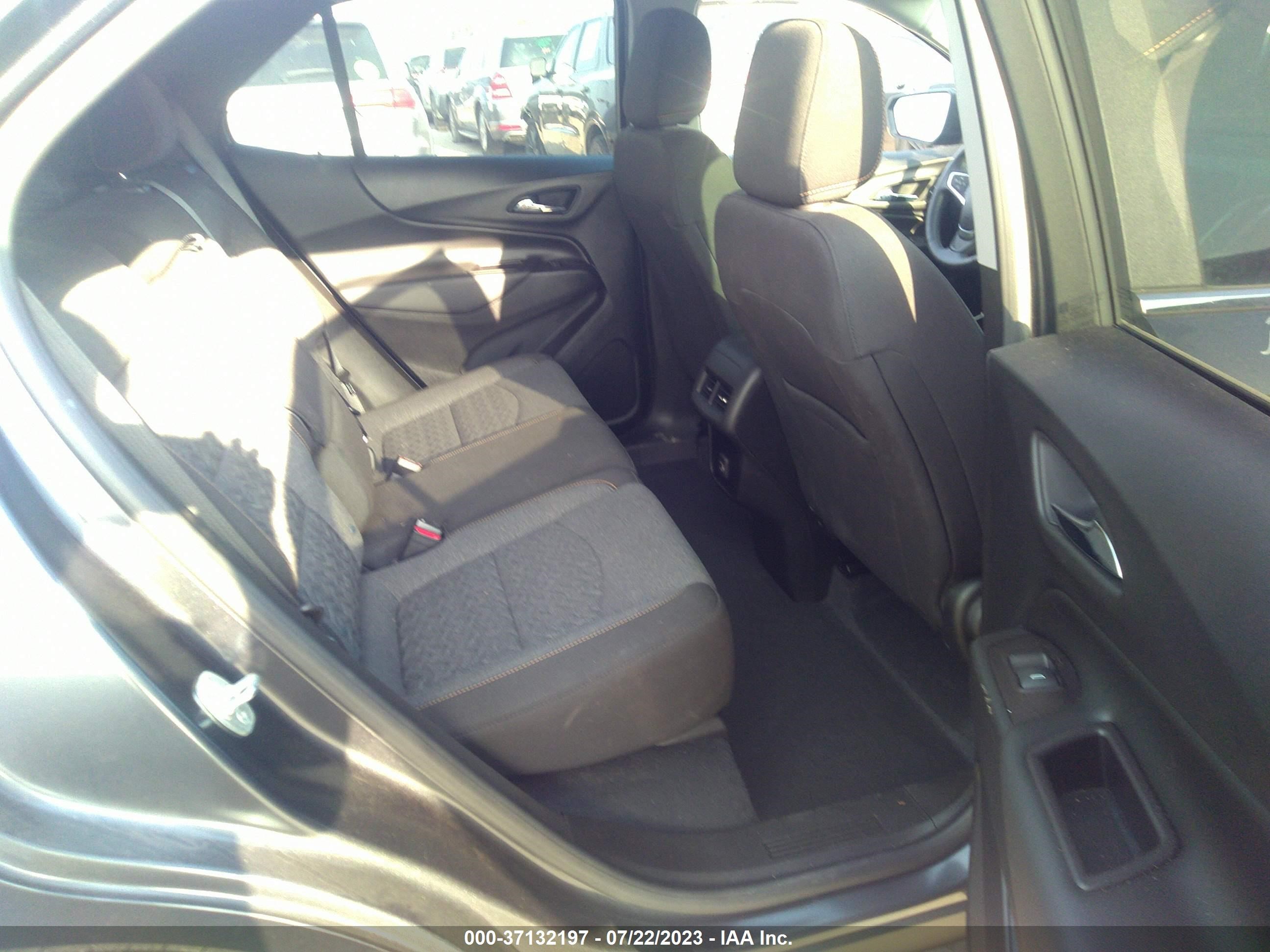 Photo 7 VIN: 2GNAXKEVXN6132883 - CHEVROLET EQUINOX 