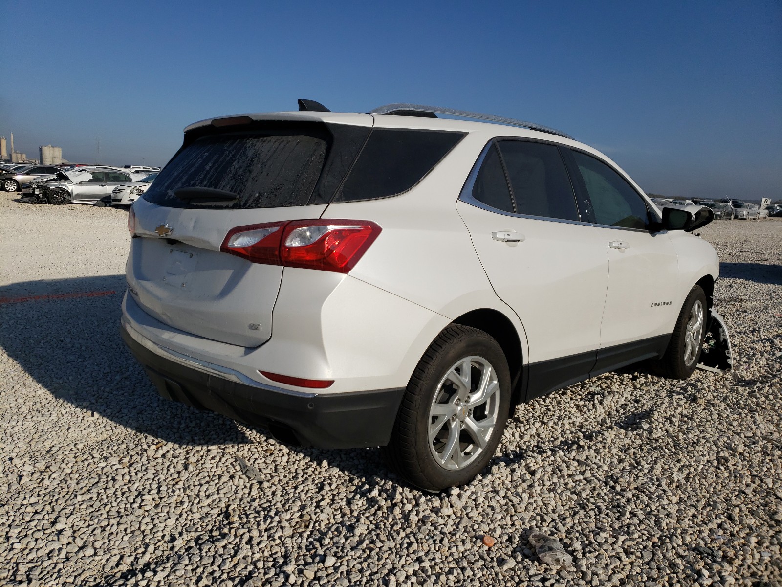 Photo 3 VIN: 2GNAXLEX8K6108598 - CHEVROLET EQUINOX LT 