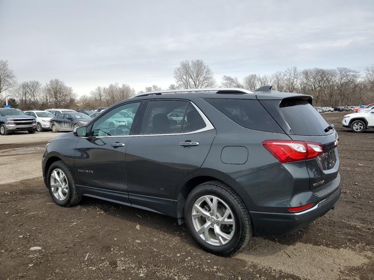 Photo 1 VIN: 2GNAXMEV0J6267781 - CHEVROLET EQUINOX 