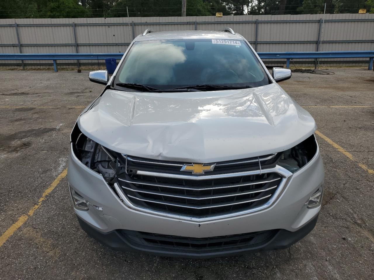 Photo 4 VIN: 2GNAXMEV3J6190582 - CHEVROLET EQUINOX 