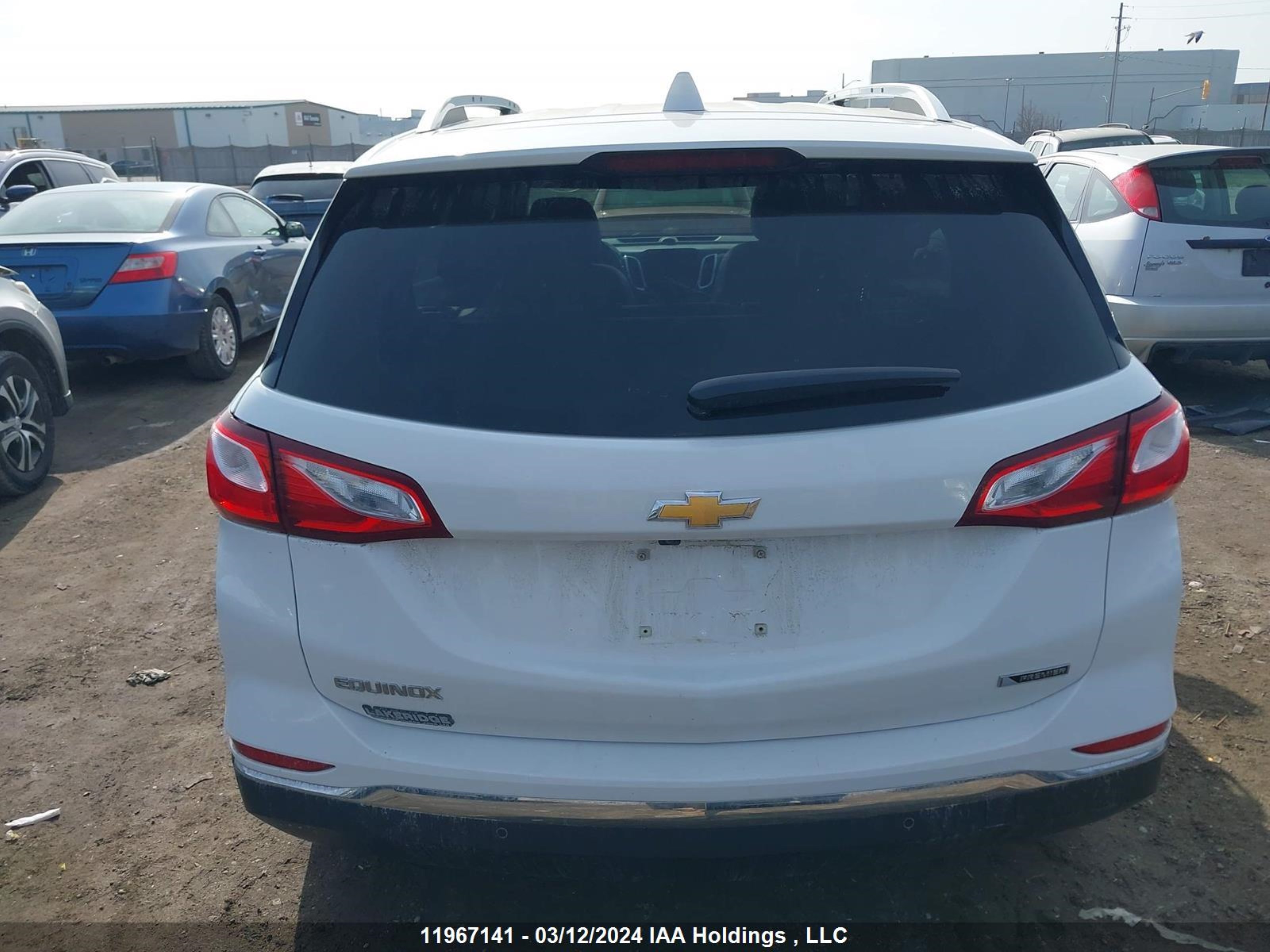 Photo 16 VIN: 2GNAXMEV8J6277412 - CHEVROLET EQUINOX 