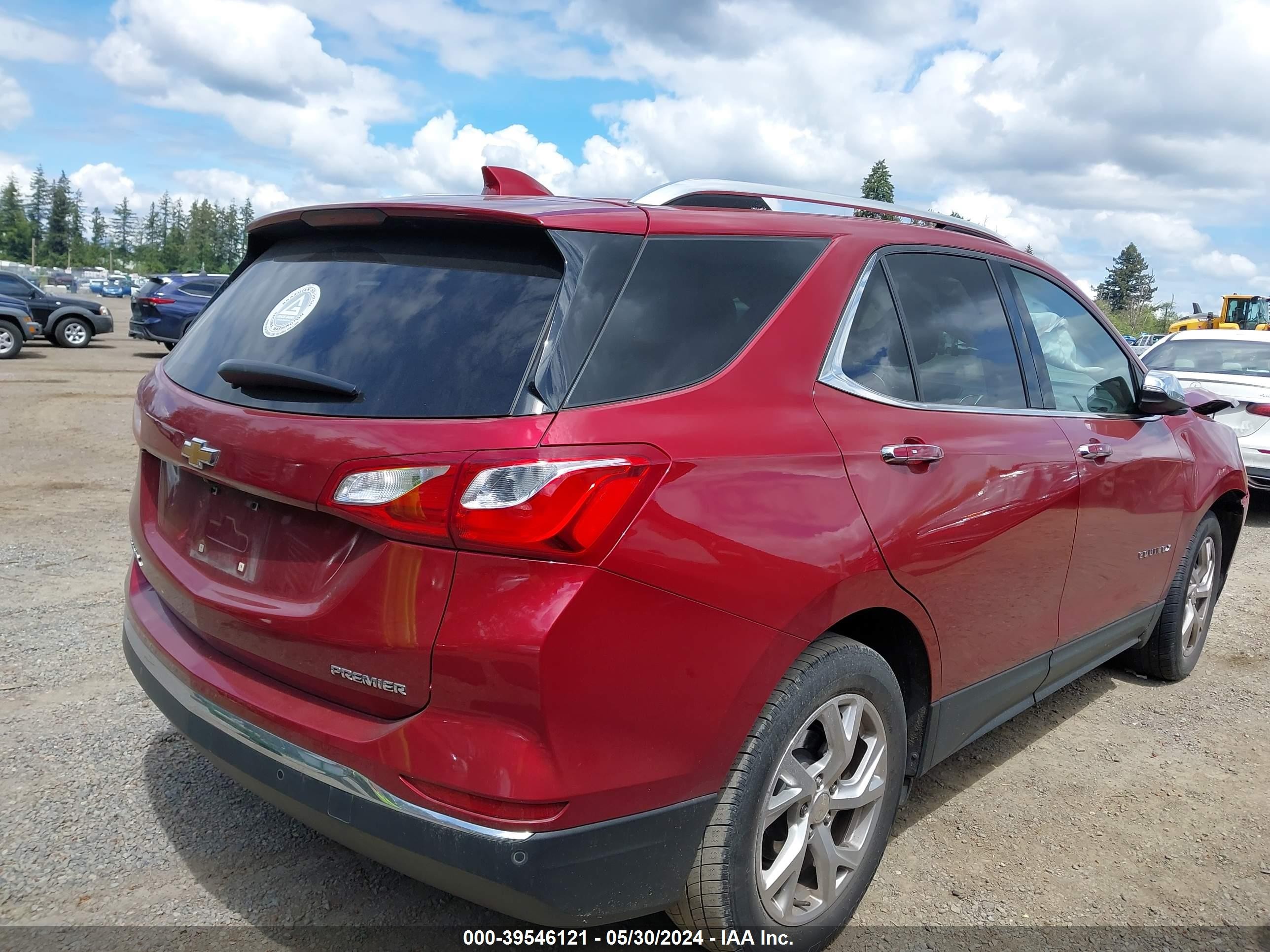 Photo 3 VIN: 2GNAXNEV8K6258608 - CHEVROLET EQUINOX 