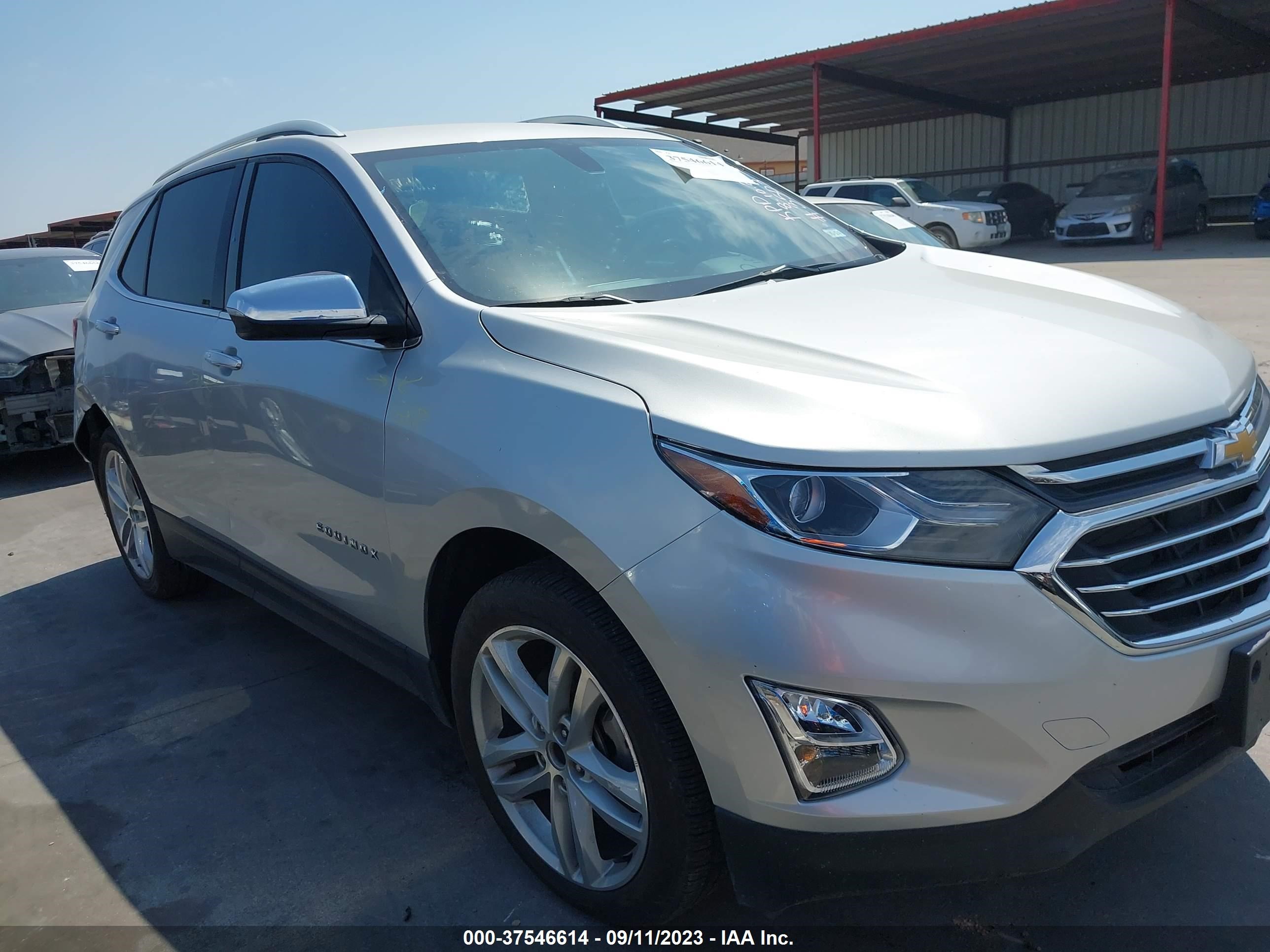 Photo 12 VIN: 2GNAXPEX4K6213503 - CHEVROLET EQUINOX 