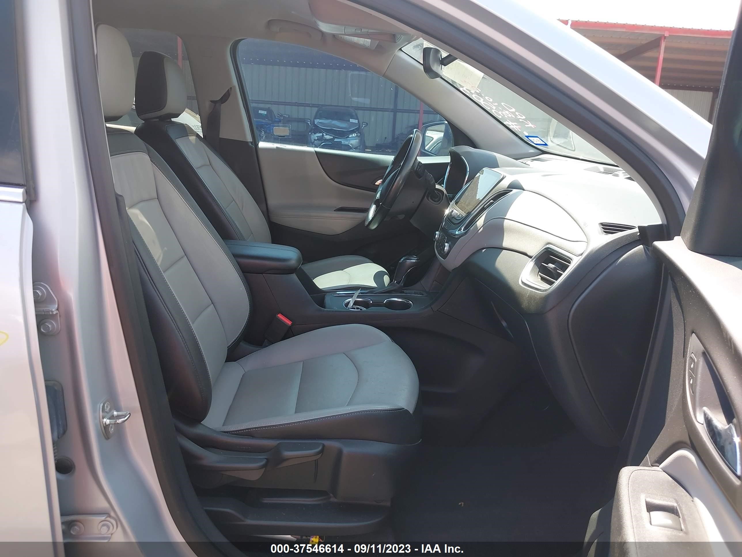 Photo 4 VIN: 2GNAXPEX4K6213503 - CHEVROLET EQUINOX 