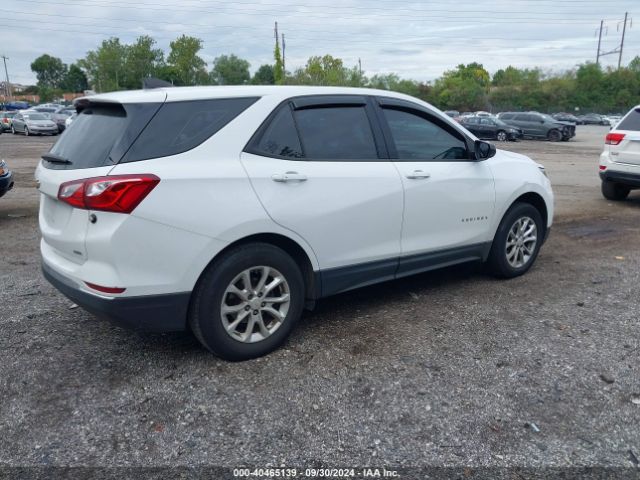 Photo 3 VIN: 2GNAXREV0J6130143 - CHEVROLET EQUINOX 