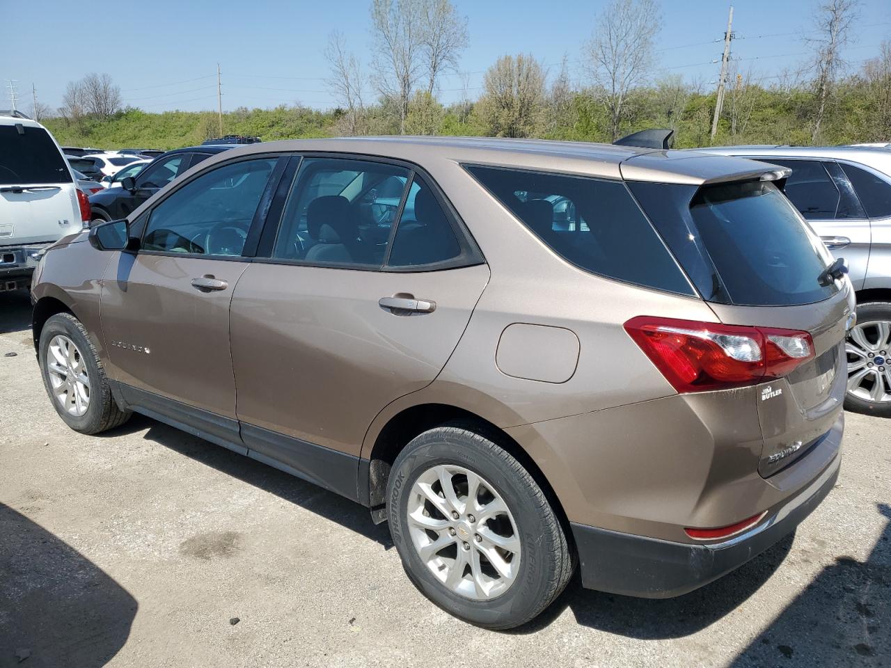 Photo 1 VIN: 2GNAXREV0J6160128 - CHEVROLET EQUINOX 