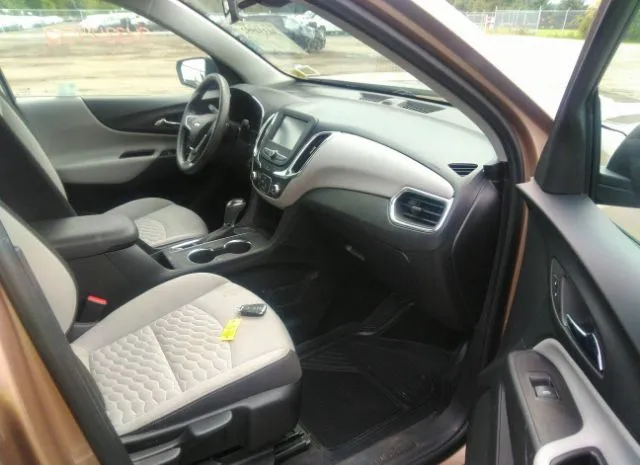 Photo 4 VIN: 2GNAXREV1J6322381 - CHEVROLET EQUINOX 