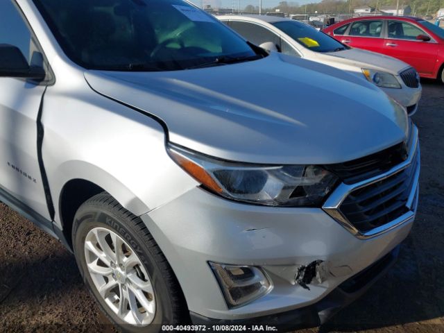 Photo 5 VIN: 2GNAXREV2J6225657 - CHEVROLET EQUINOX 