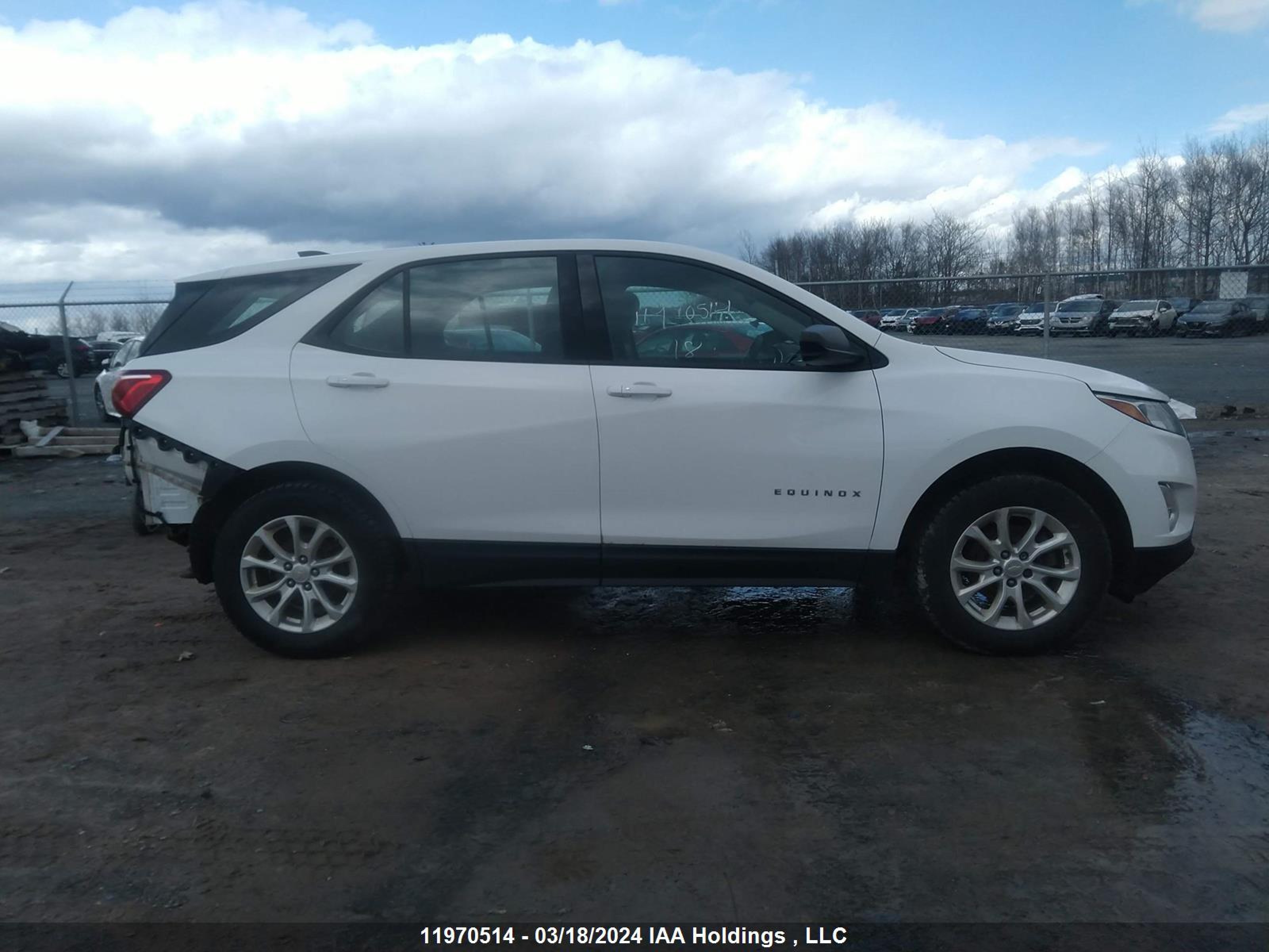 Photo 13 VIN: 2GNAXREV6J6306452 - CHEVROLET EQUINOX 