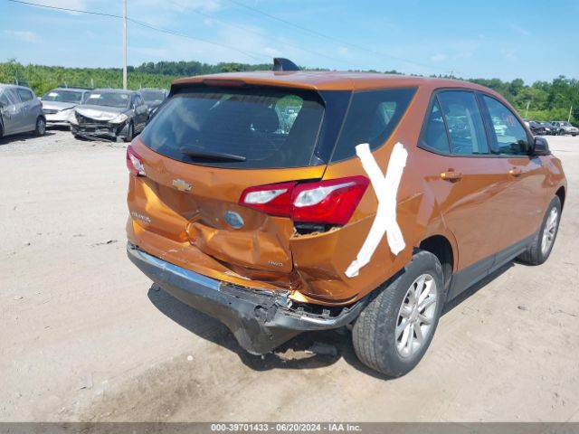 Photo 5 VIN: 2GNAXREVXJ6121868 - CHEVROLET EQUINOX 