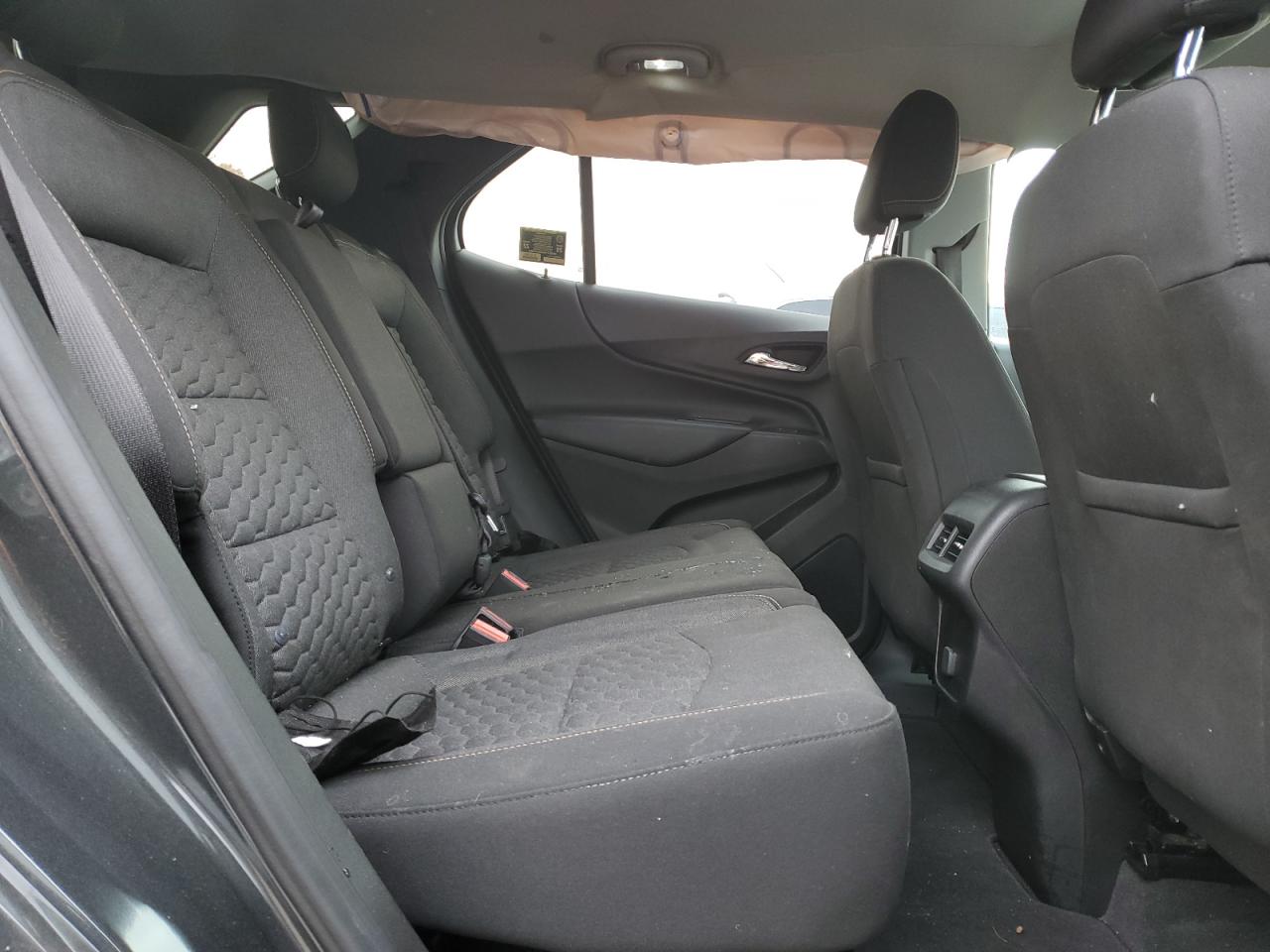 Photo 10 VIN: 2GNAXSEV1J6327040 - CHEVROLET EQUINOX 