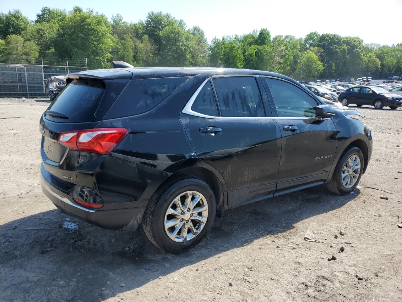 Photo 2 VIN: 2GNAXSEV2J6121063 - CHEVROLET EQUINOX 