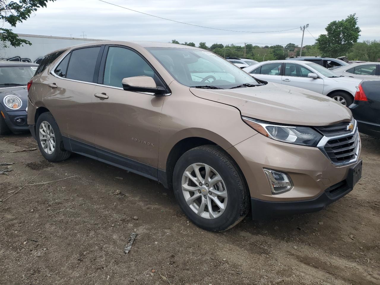 Photo 3 VIN: 2GNAXSEV2J6246127 - CHEVROLET EQUINOX 