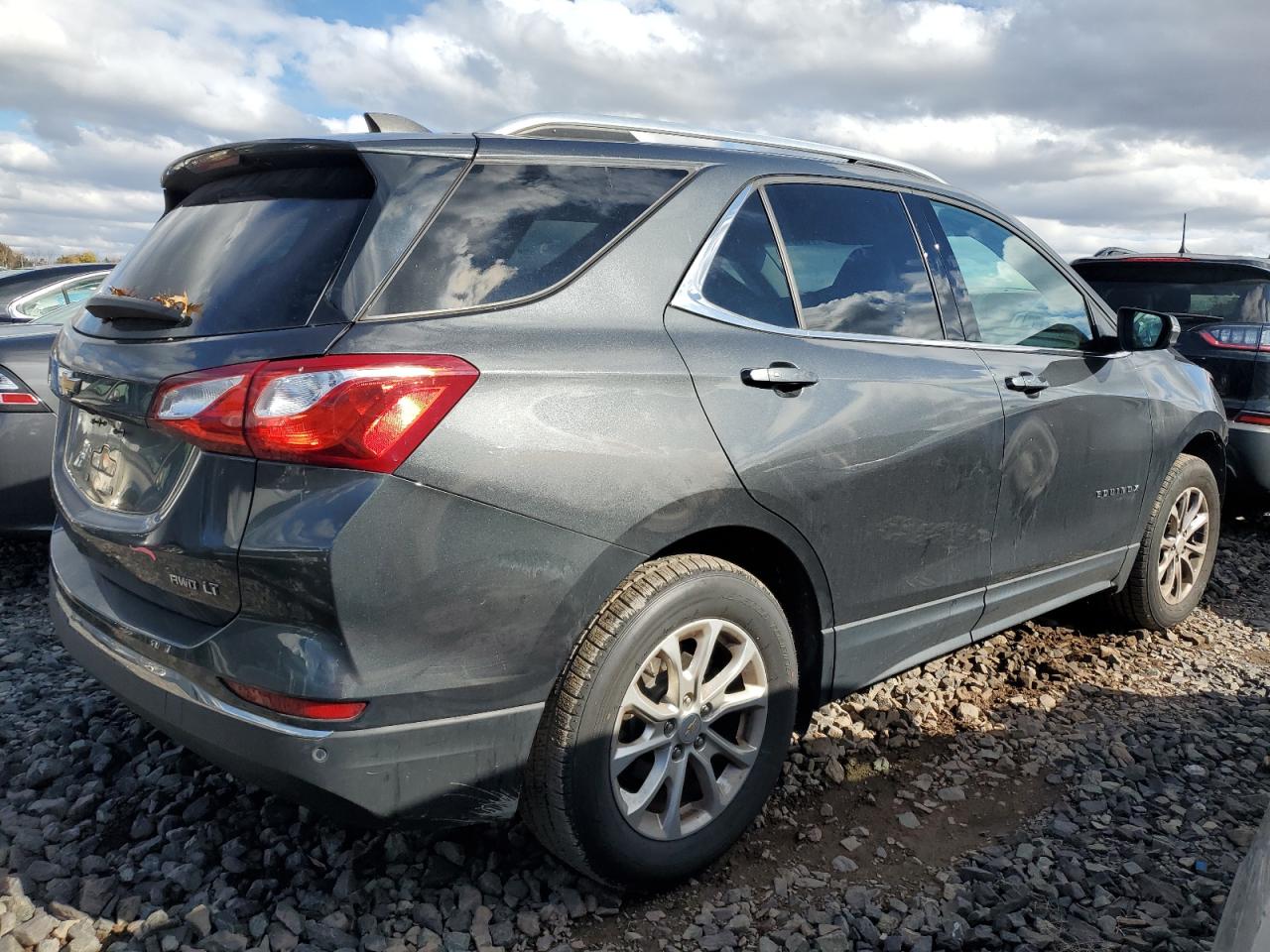 Photo 2 VIN: 2GNAXSEV2J6248220 - CHEVROLET EQUINOX 