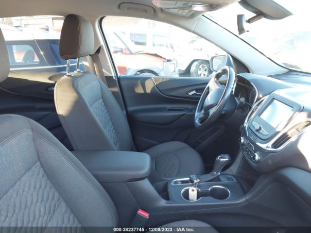 Photo 4 VIN: 2GNAXSEV2J6302180 - CHEVROLET EQUINOX 