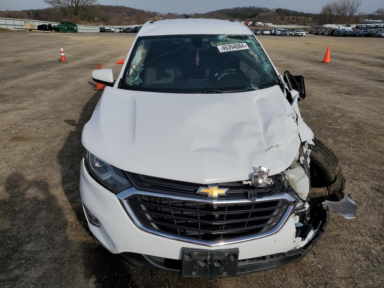 Photo 4 VIN: 2GNAXSEV2J6322882 - CHEVROLET EQUINOX 