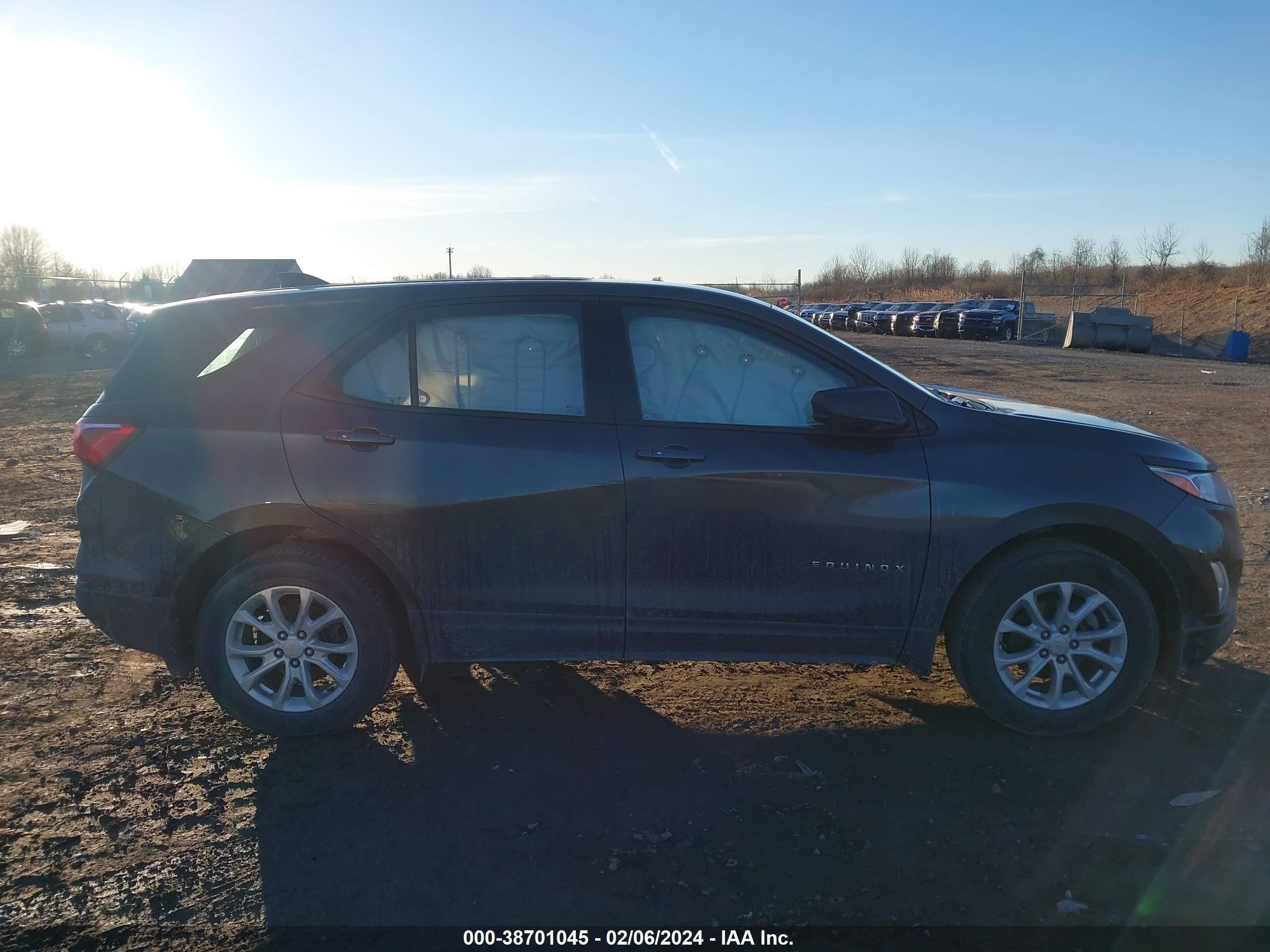 Photo 12 VIN: 2GNAXSEV2K6108377 - CHEVROLET EQUINOX 