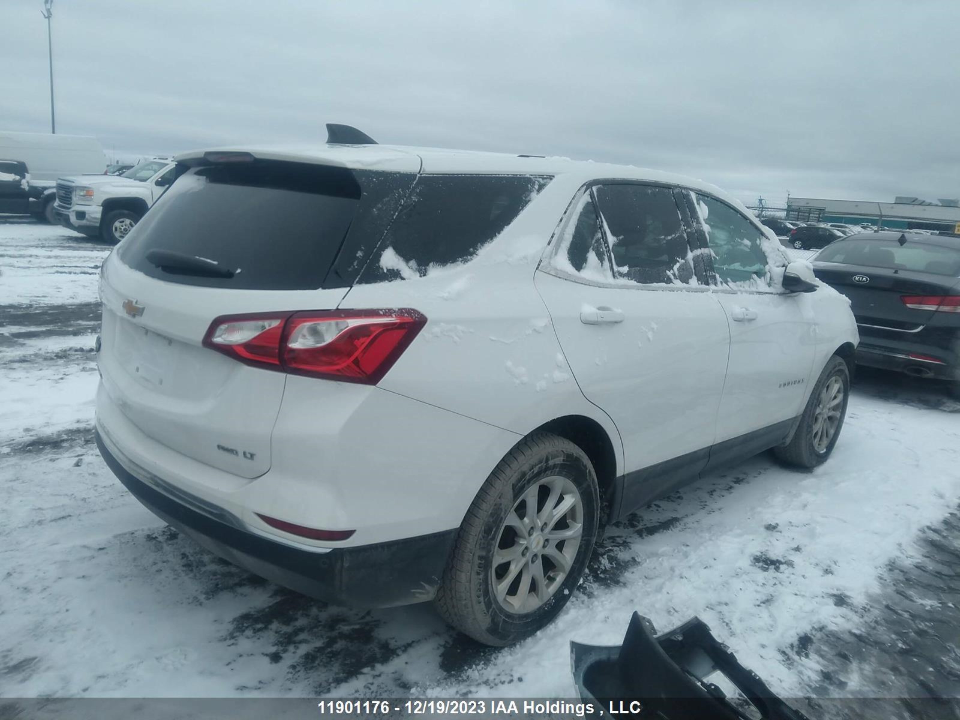 Photo 3 VIN: 2GNAXSEV3J6180123 - CHEVROLET EQUINOX 