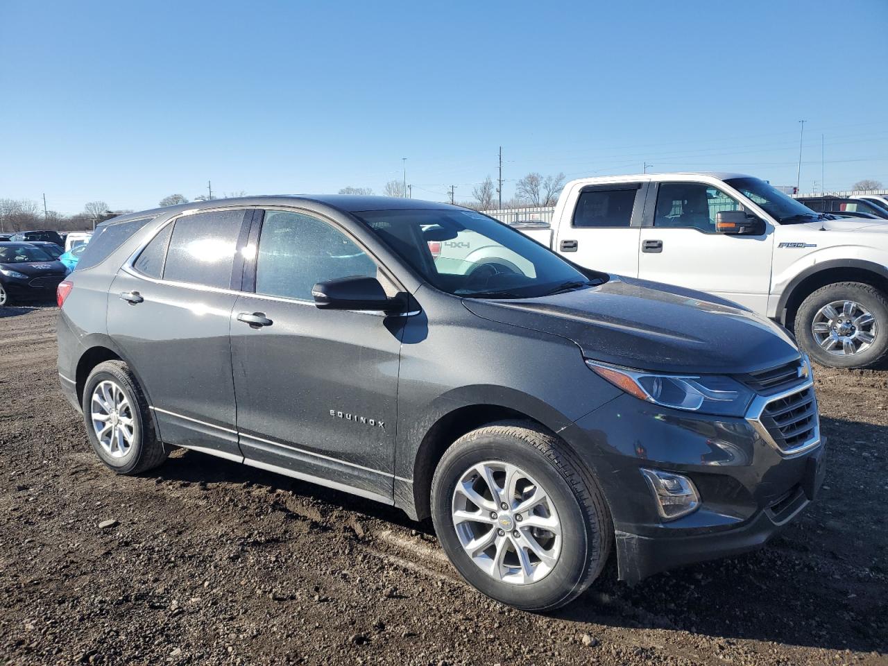 Photo 3 VIN: 2GNAXSEV3J6322132 - CHEVROLET EQUINOX 