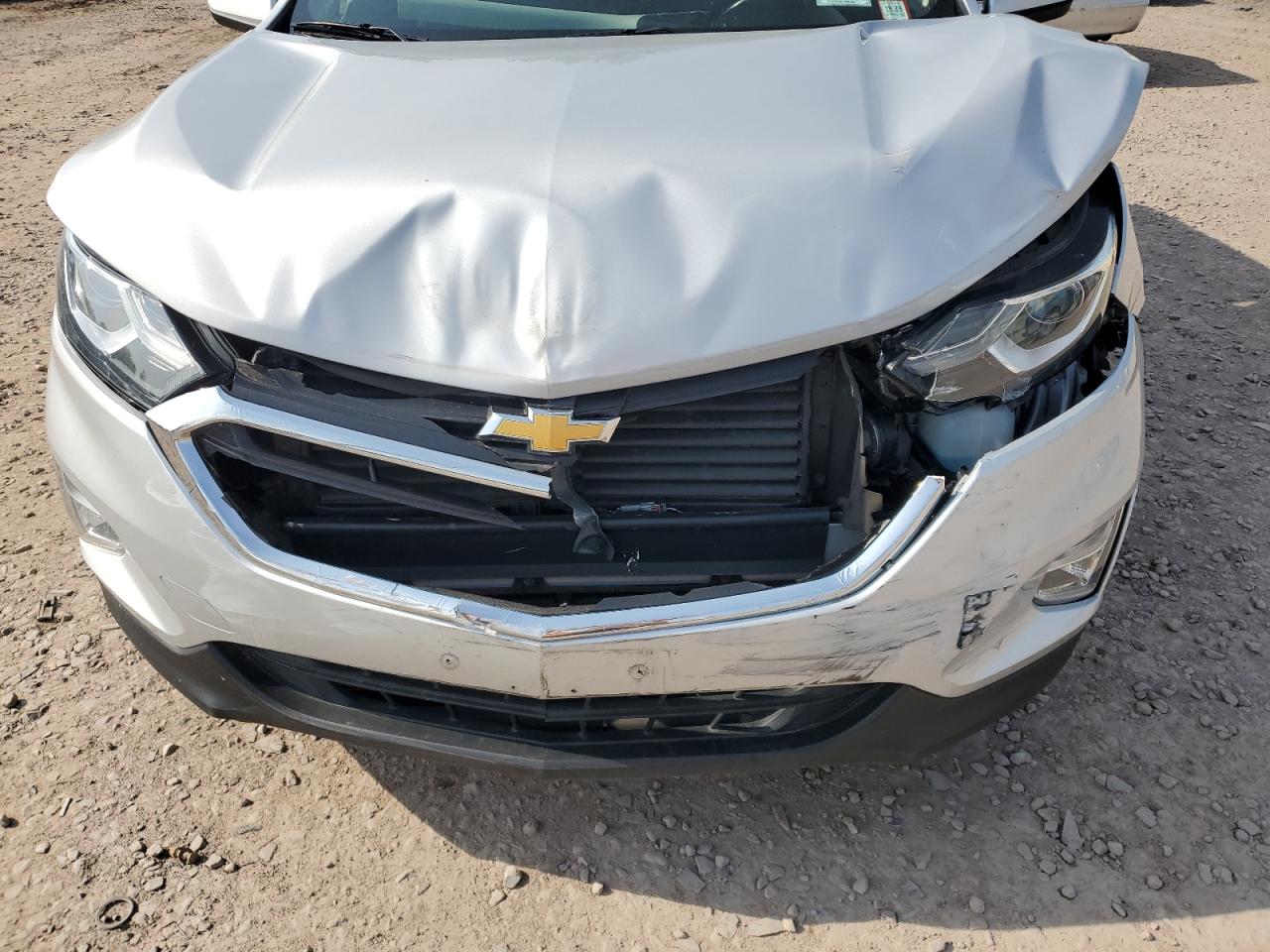 Photo 11 VIN: 2GNAXSEV3J6333390 - CHEVROLET EQUINOX 