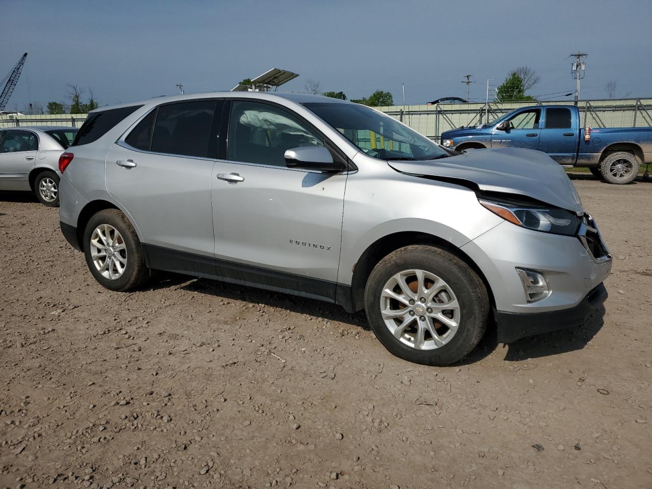 Photo 3 VIN: 2GNAXSEV3J6333390 - CHEVROLET EQUINOX 