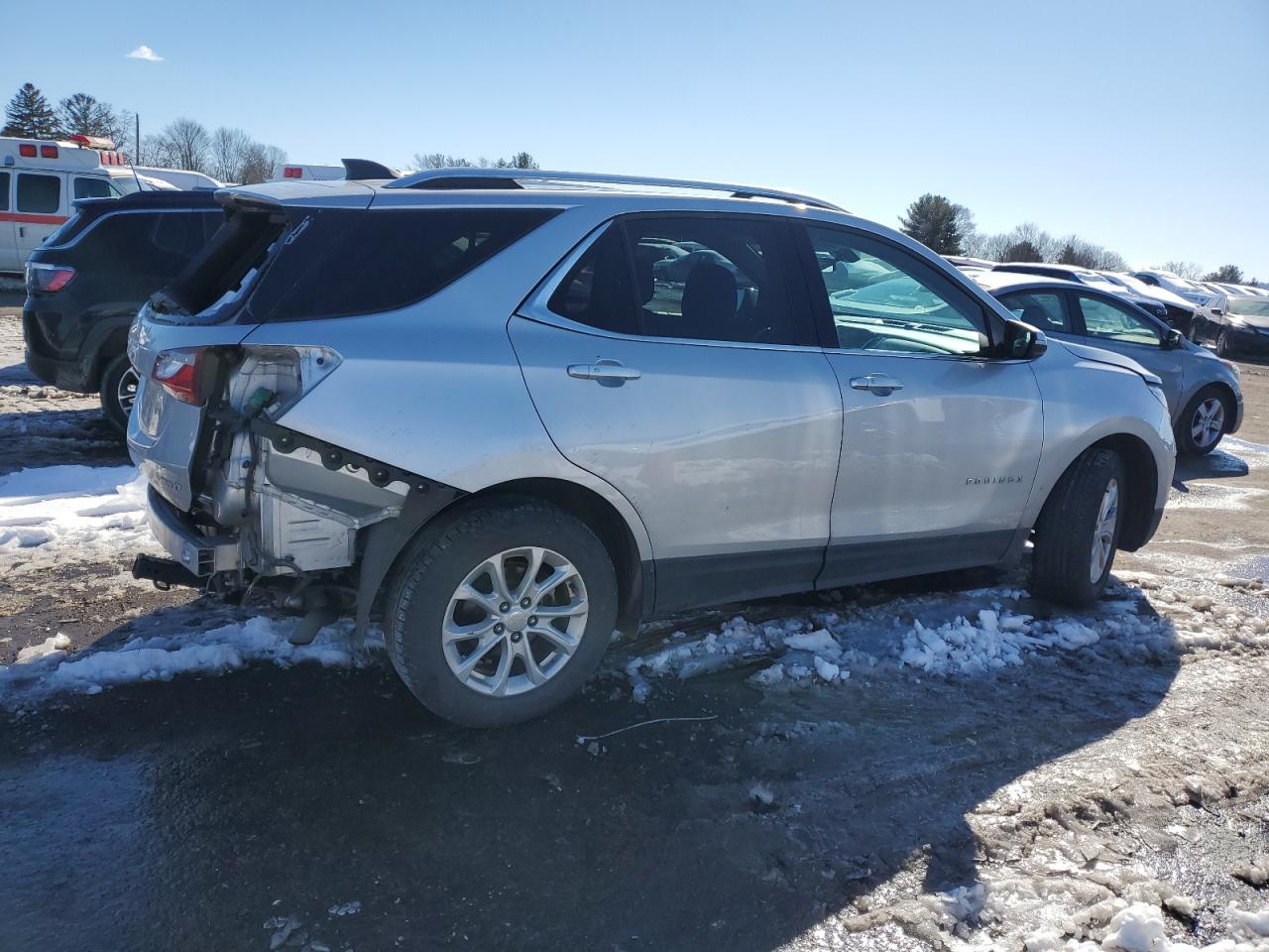 Photo 2 VIN: 2GNAXSEV4J6260921 - CHEVROLET EQUINOX 