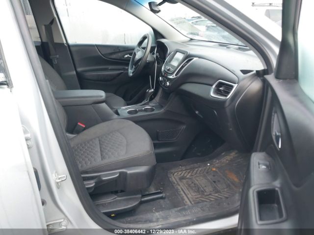 Photo 4 VIN: 2GNAXSEV4J6329641 - CHEVROLET EQUINOX 