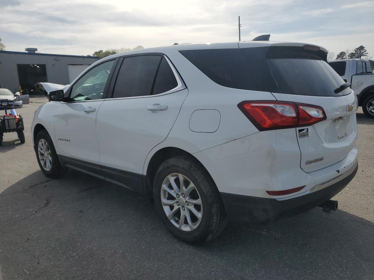 Photo 1 VIN: 2GNAXSEV5J6211873 - CHEVROLET EQUINOX 