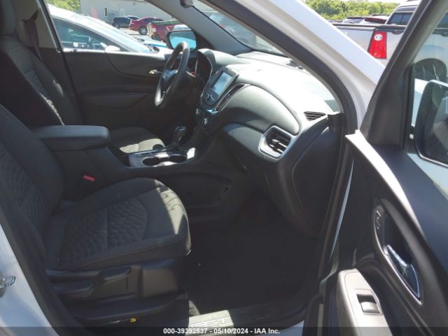 Photo 4 VIN: 2GNAXSEV5J6269241 - CHEVROLET EQUINOX 