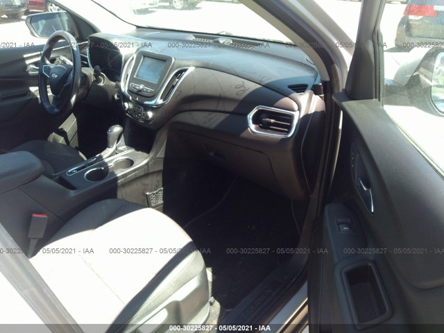 Photo 4 VIN: 2GNAXSEV6J6302005 - CHEVROLET EQUINOX 