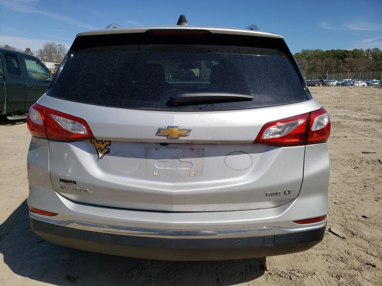 Photo 5 VIN: 2GNAXSEV7J6125402 - CHEVROLET EQUINOX 