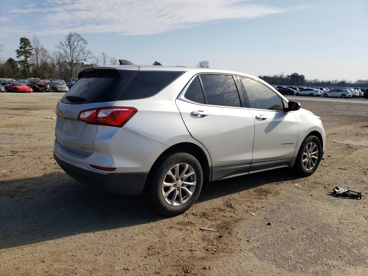 Photo 2 VIN: 2GNAXSEV7J6217643 - CHEVROLET EQUINOX 