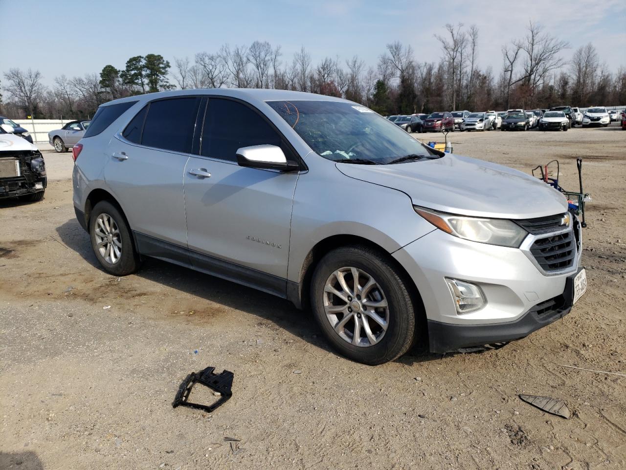 Photo 3 VIN: 2GNAXSEV7J6217643 - CHEVROLET EQUINOX 