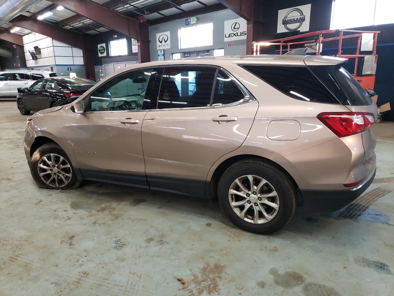 Photo 1 VIN: 2GNAXSEV7J6327950 - CHEVROLET EQUINOX 