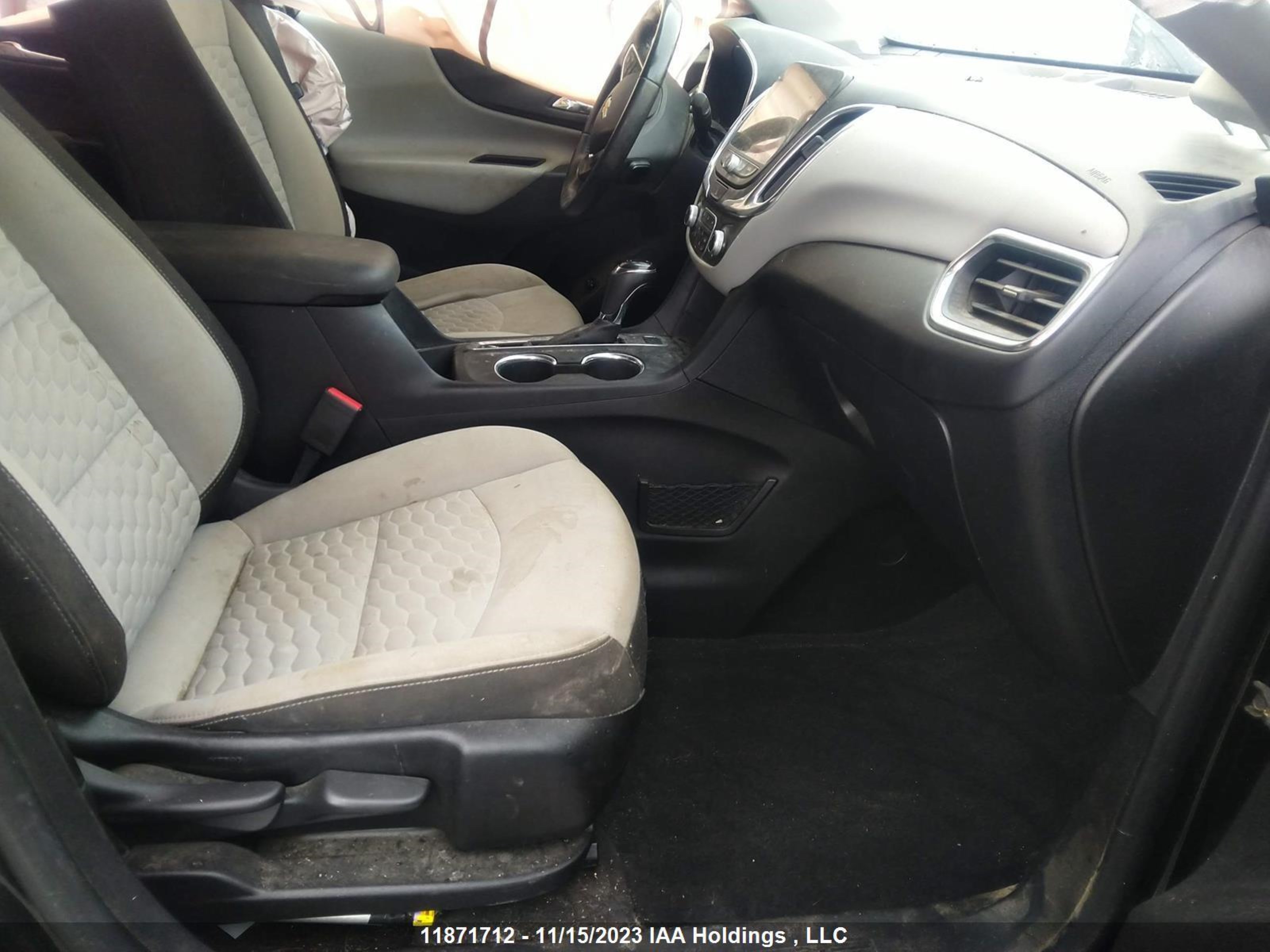 Photo 4 VIN: 2GNAXSEV7J6341511 - CHEVROLET EQUINOX 