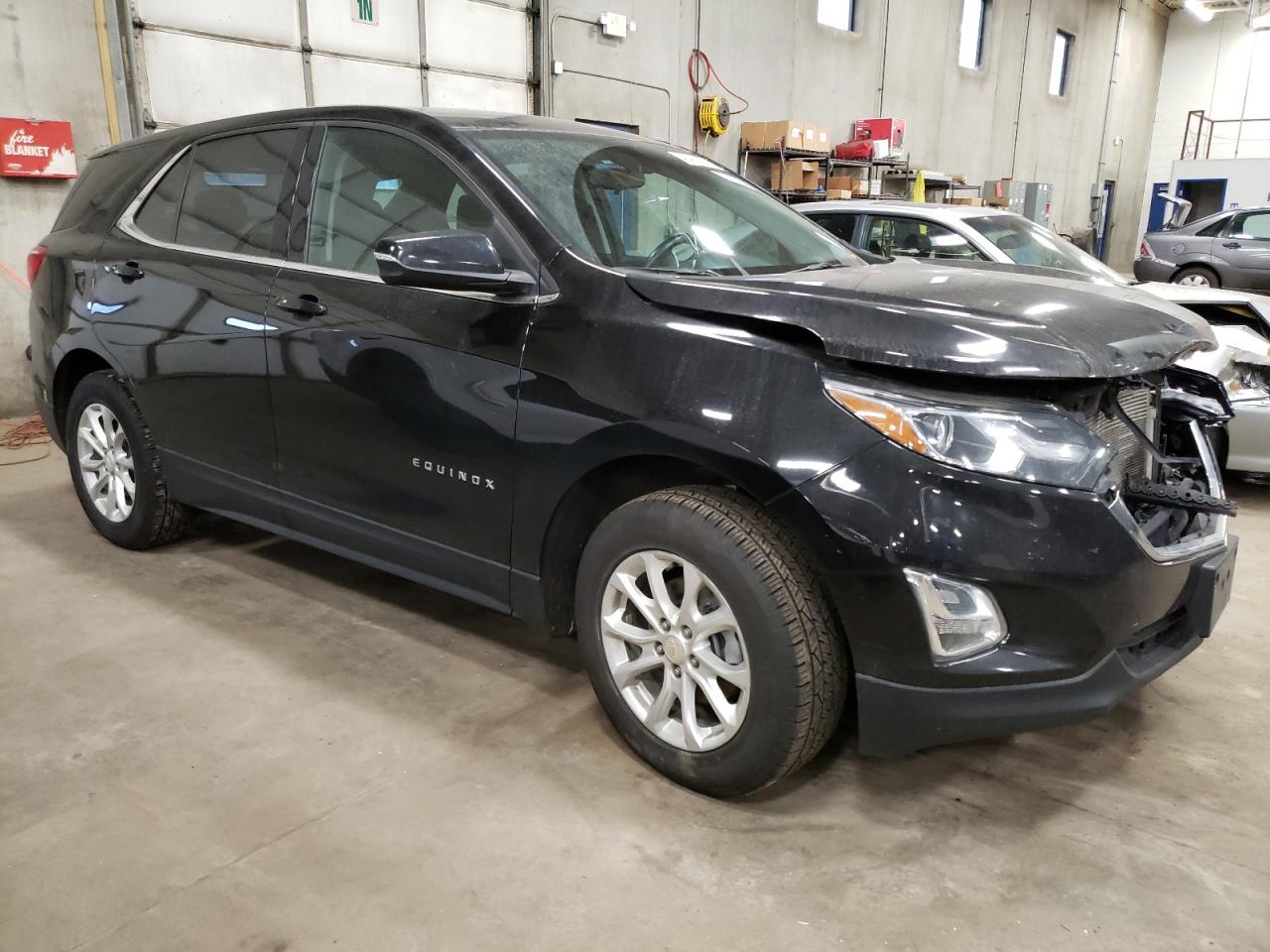 Photo 3 VIN: 2GNAXSEV8J6254748 - CHEVROLET EQUINOX 