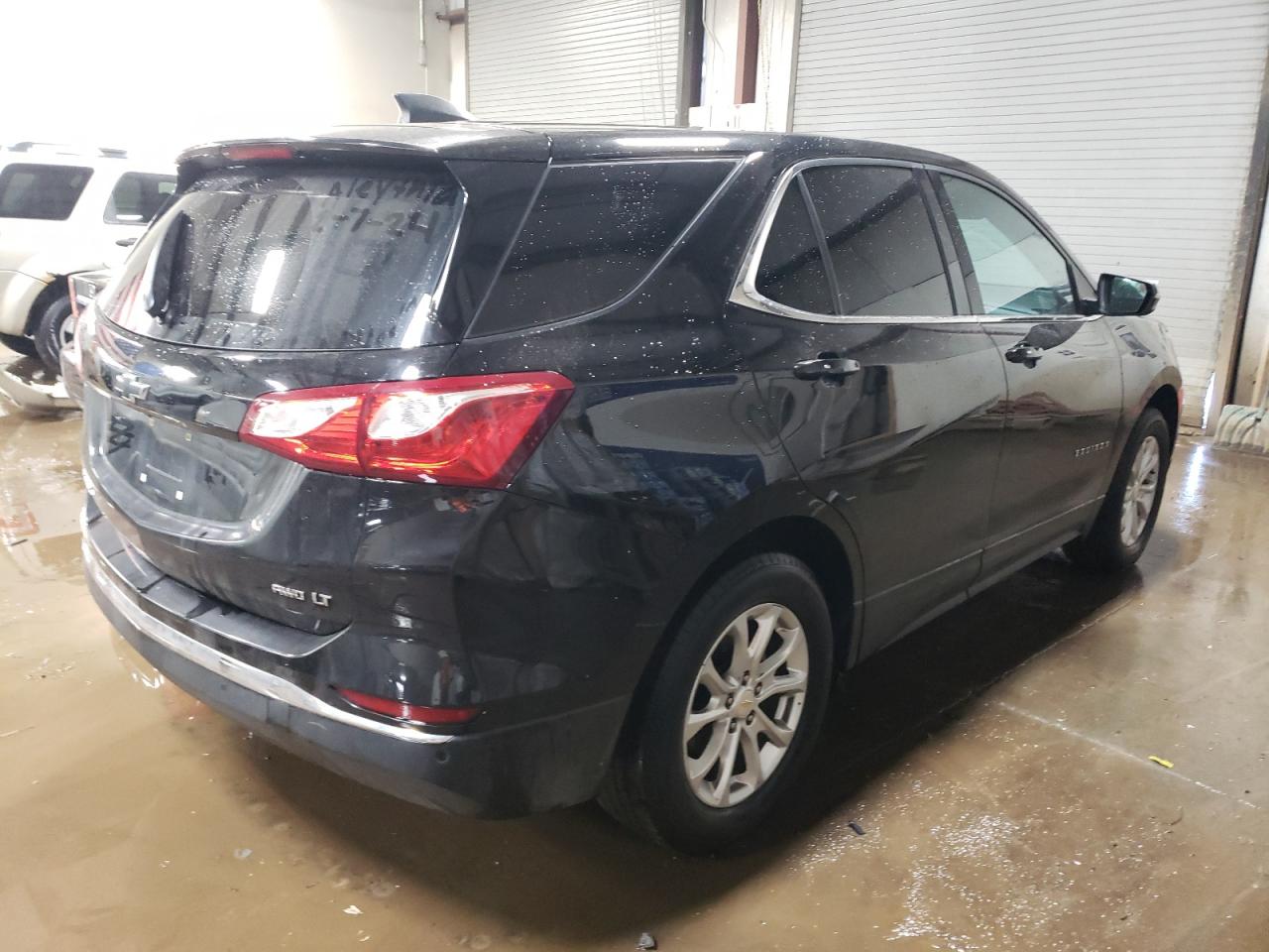 Photo 2 VIN: 2GNAXSEV8J6334793 - CHEVROLET EQUINOX 