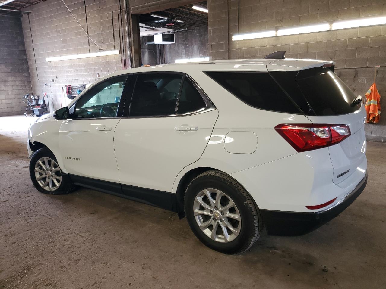 Photo 1 VIN: 2GNAXSEV9J6333877 - CHEVROLET EQUINOX 